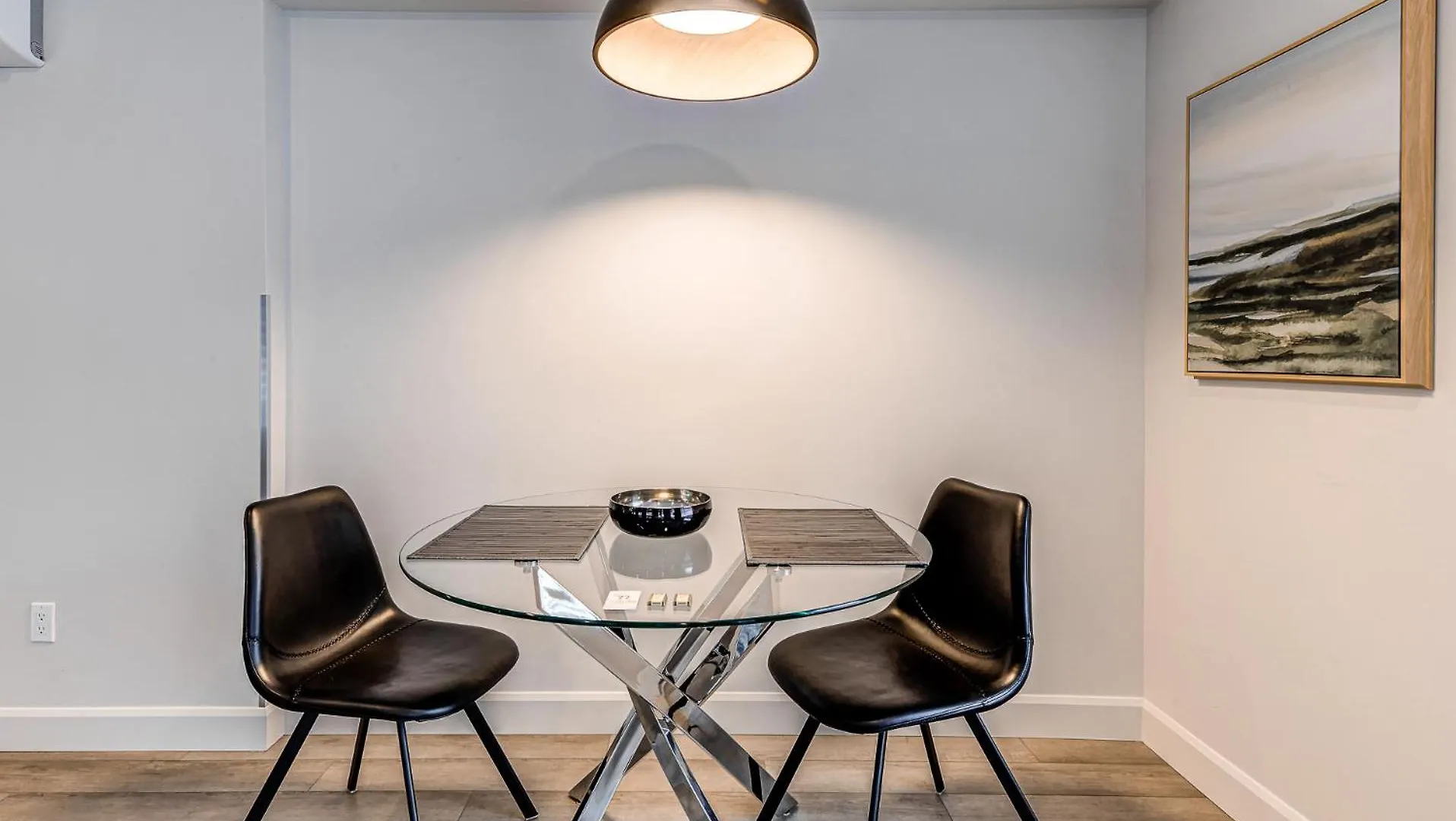 Apartment 77 St-Vallier Quebec City Canada